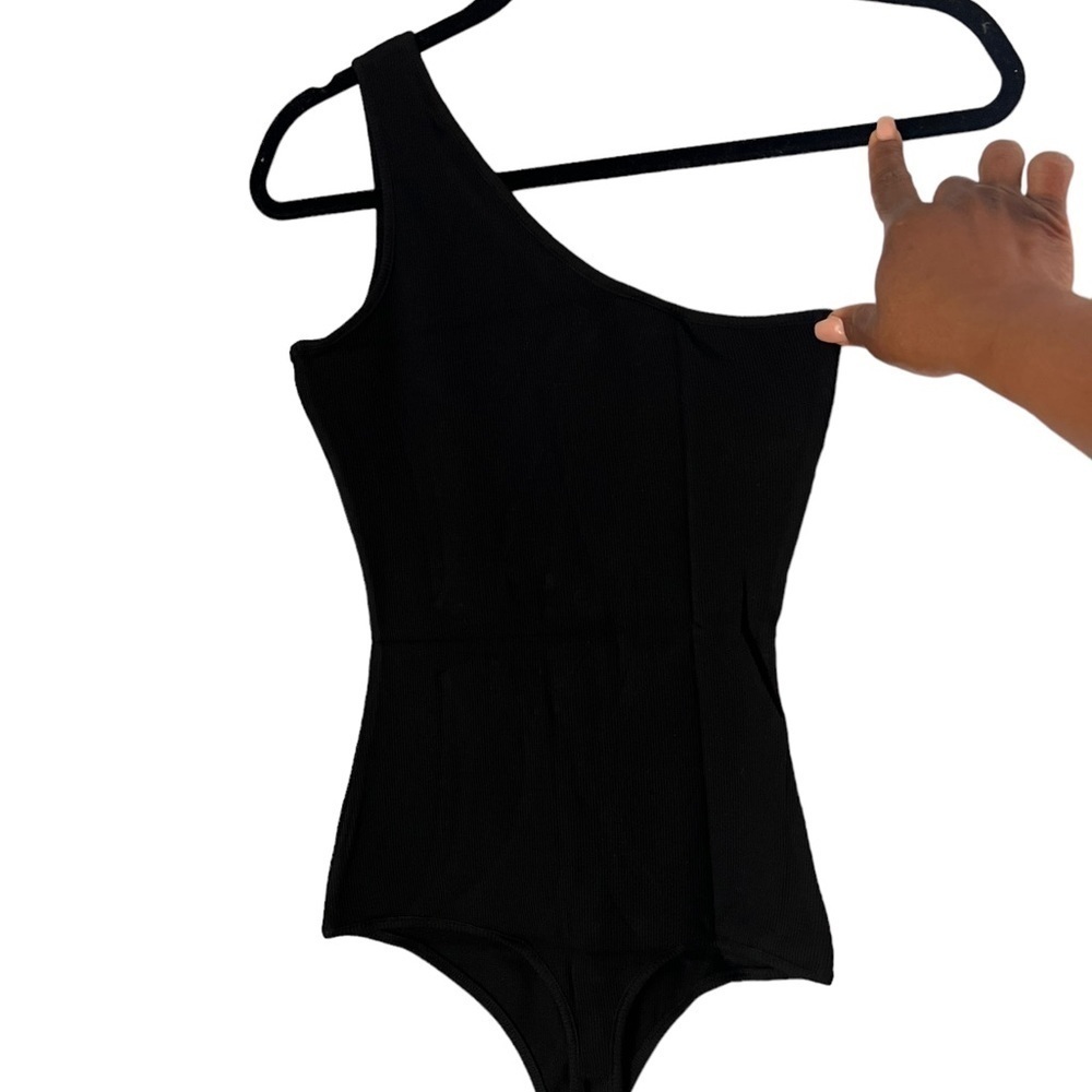 NWT Daydreamer Black One Shoulder Bodysuit